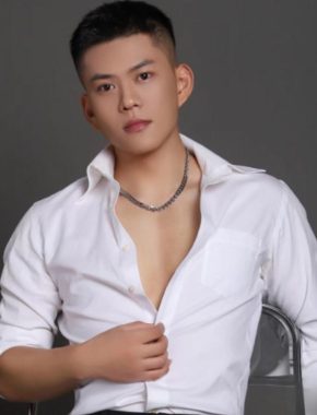王坚 郑州 33岁 178cm 68kg