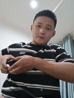 汪冬松 郑州 28岁 180cm 75kg
