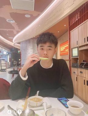 朱朋威 郑州 28岁 175cm 64kg