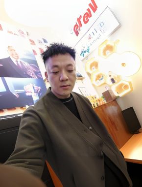谢东阁 郑州 34岁 175cm 70kg