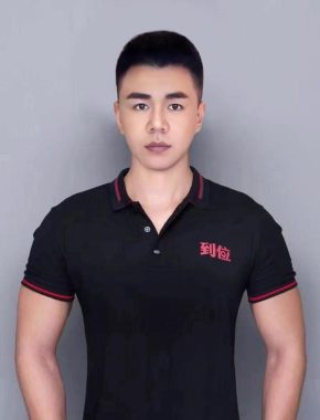 潘东阳 连云港 35岁 183cm 70kg