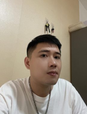 赵桂发 扬州 39岁 183cm 75kg