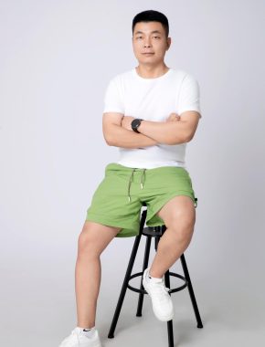 任兴波 扬州 37岁 179cm 75kg