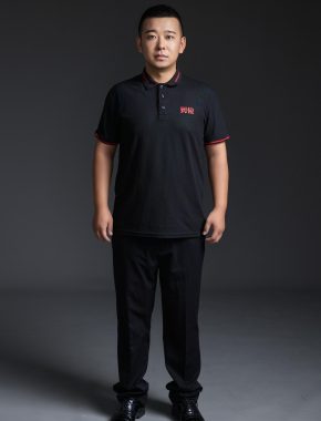 周春刚 无锡 33岁 170cm 70kg