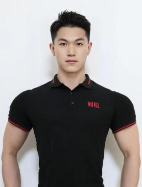 陈彪 苏州 24岁 186cm 41kg