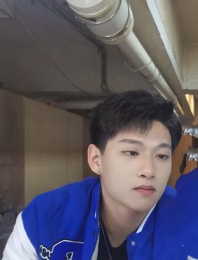 刘旭东 泉州 24岁 180cm