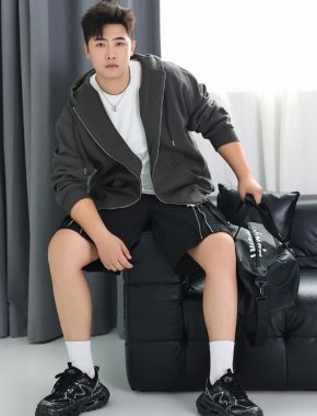 纪鸿飞 苏州 28岁 183cm 86kg