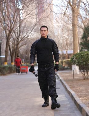 王玮晨 福州 41岁 181cm 72kg