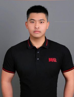 林鹏辉 厦门 27岁 183cm 90kg