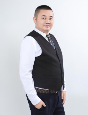 陈俊 南京 47岁 174cm 96kg