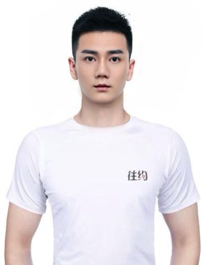 张康 南京 29岁 178cm 65kg