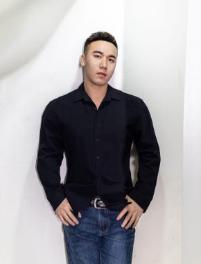 白玉龙 南京 35岁 180cm 75kg