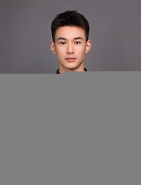 钟晨 南京 29岁 177cm 63kg