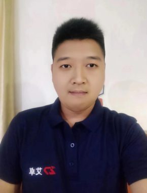 易国金 南京 34岁 170cm 69kg