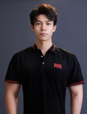 夏合力亚尔·伊力哈木江 南京 29岁 177cm 77kg
