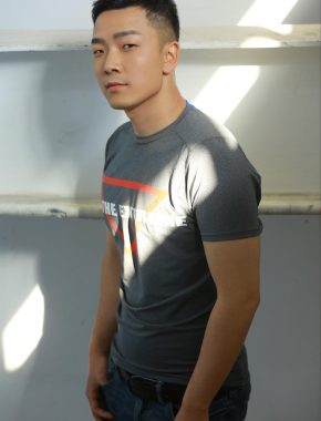 金利锋 南京 37岁 178cm 67kg
