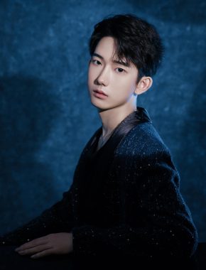 李欣霖 南京 30岁 181cm 65kg