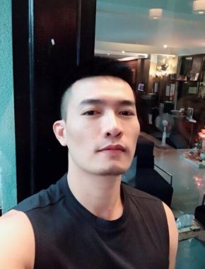 Tony 天门 34岁 182cm 77kg