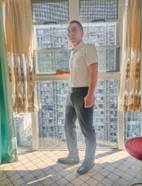宋发钱 宜昌 51岁 170cm 65kg