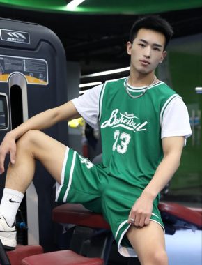 林登军 毕节 28岁 175cm 62kg