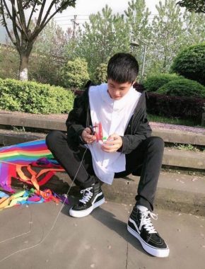 饶杰宇 襄阳 29岁 180cm 140kg