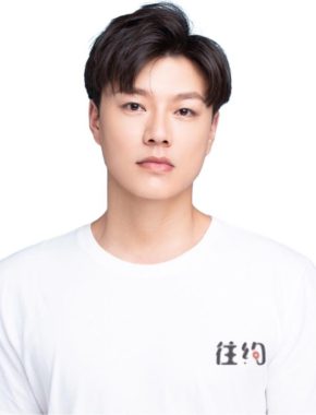 成宏伟 武汉 35岁 182cm 80kg