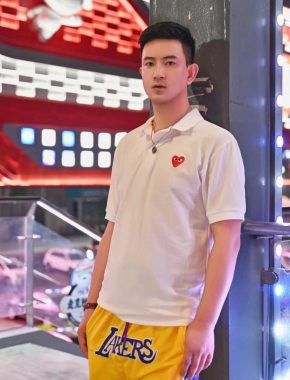 马守军 贵阳 30岁 183cm 165kg