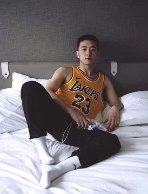 徐立之 武汉 30岁 181cm 62kg