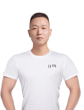 何威 武汉 38岁 175cm 130kg