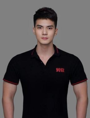 胡鹏 武汉 32岁 175cm 73kg