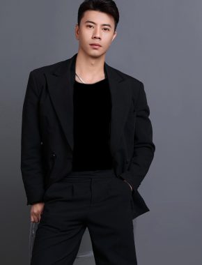 邓启学 长沙 33岁 178cm