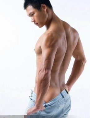 姜丰 长沙 45岁 177cm 77kg