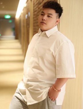 李涛 玉溪 24岁 170cm 90kg