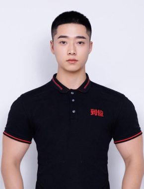 陶云林 海口 24岁 174cm 58kg