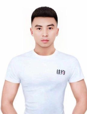 薛麟麟 昆明 39岁 174cm 64kg