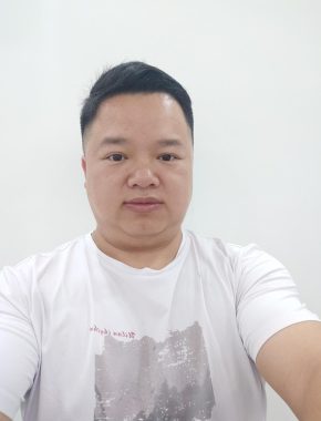 韦松 柳州 46岁 160cm 65kg
