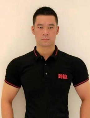王敬俊 柳州 52岁 175cm 70kg