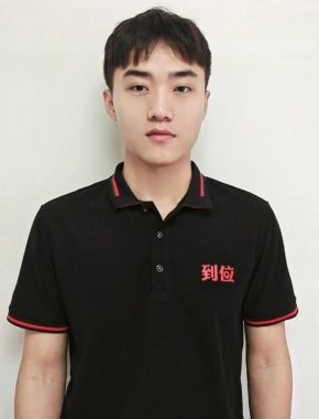 李文豪 南宁 25岁 165cm 57kg