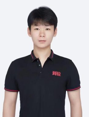 王坐鑫 昆明 25岁 185cm 85kg