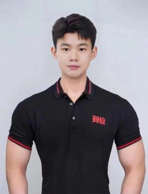 张春 昆明 37岁 175cm 62kg