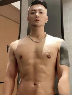 李菲儿 沈阳 38岁 179cm 72kg