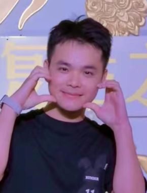 甘仕林 南宁 26岁 169cm 62kg