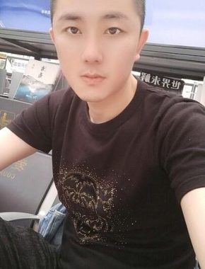 潘周聃 沈阳 29岁 180cm 65kg