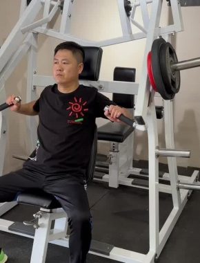 廖吉雄 沈阳 37岁 170cm 65kg