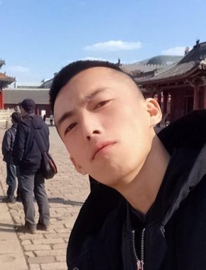 丁梓光 沈阳 31岁 175cm 58kg