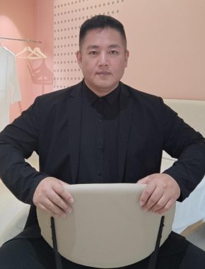 张珈瑜 沈阳 50岁 183cm 106kg