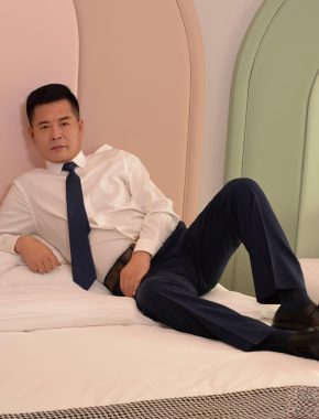 李天驰 三亚 57岁 174cm 75kg