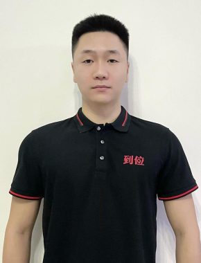 罗晓东 三亚 24岁 174cm 65kg