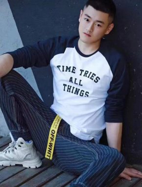 23 中国澳门 24岁 175cm 64kg