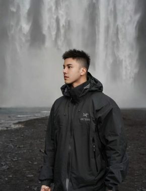 ※※※ 中国香港 36岁 179cm 68kg